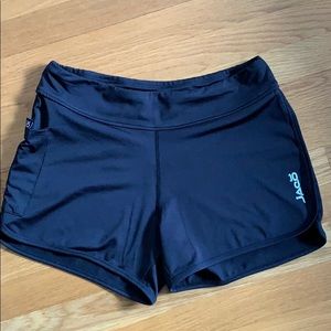 Jaco gym black shorts for Women with phone pocket